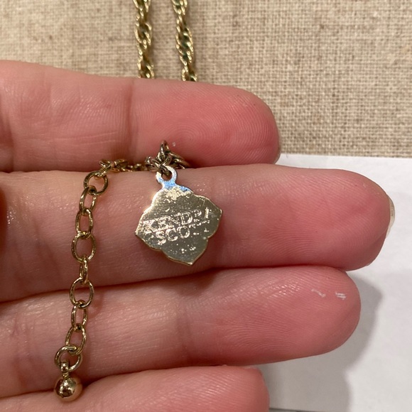 RARE NEON Kendra Scott - NEON PINK Rayne NecklacE - Picture 3 of 3